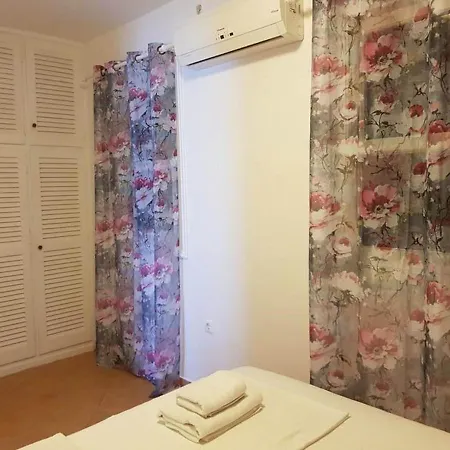 Apartment Cosy In Corfu With Shared Pool *